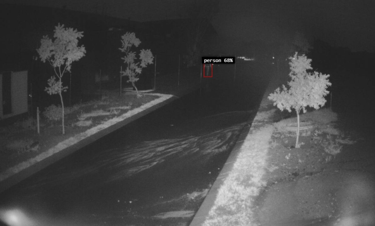 Night detection on an access road, classified and flagged